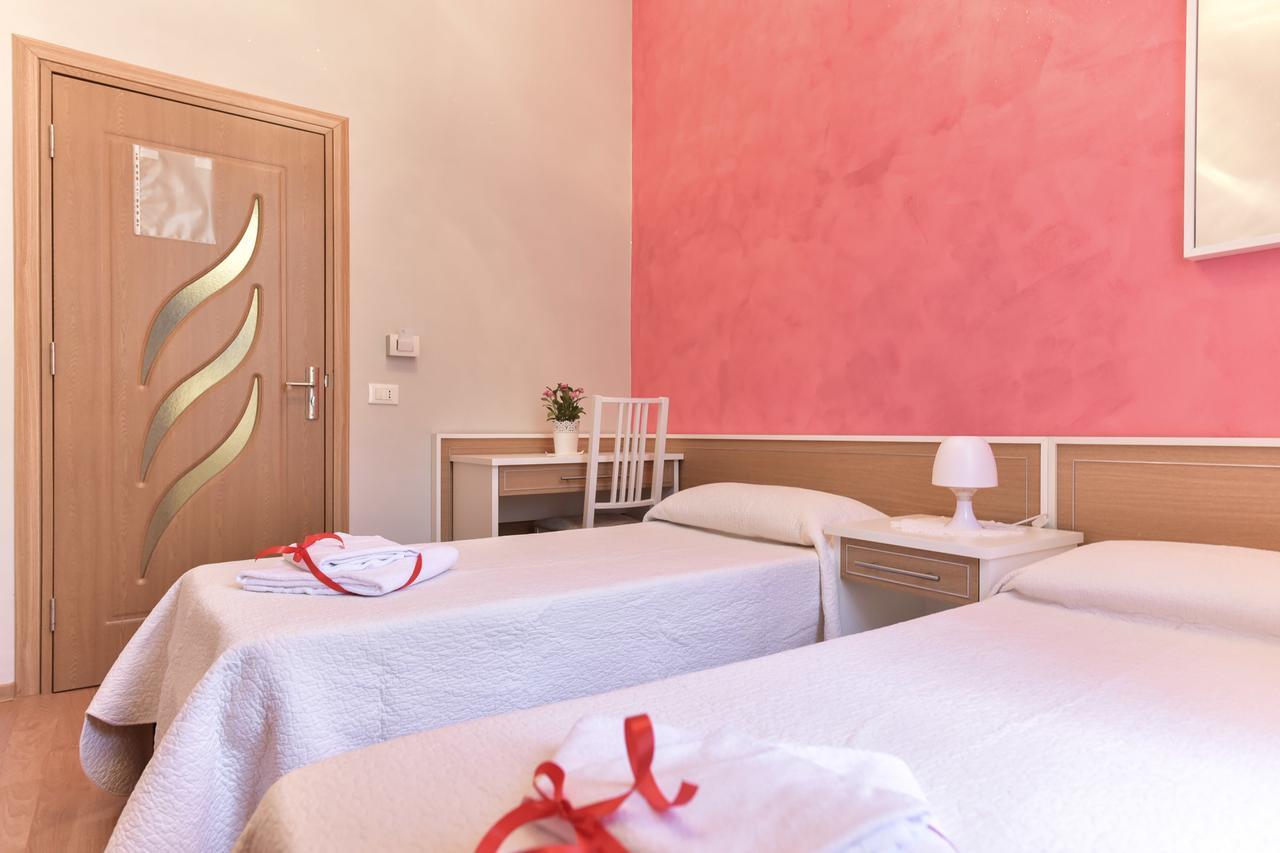 Claudia Suites โรม ภายนอก รูปภาพ